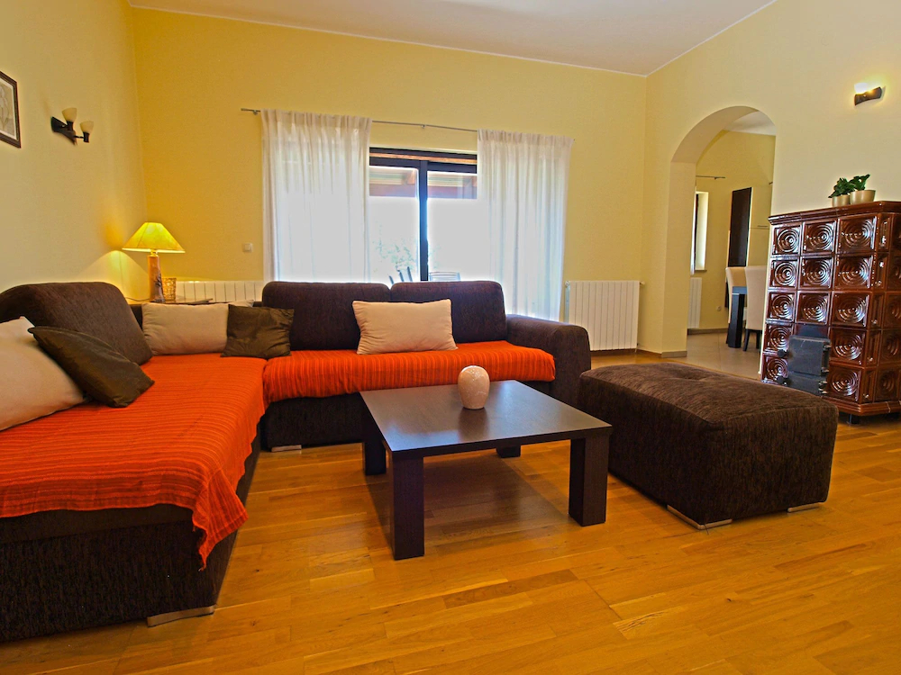 Apartments Milio 1105