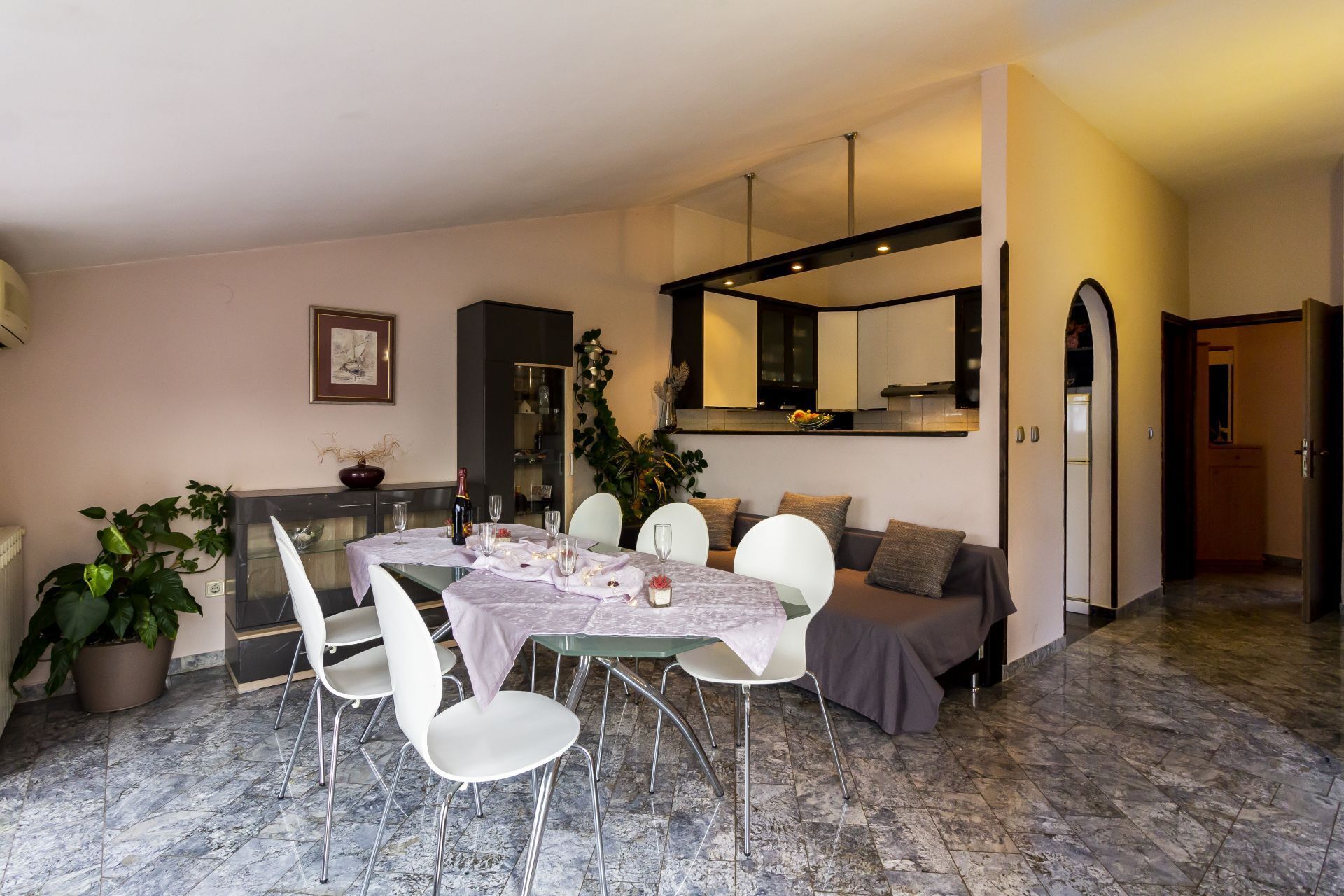 Apartments Mir