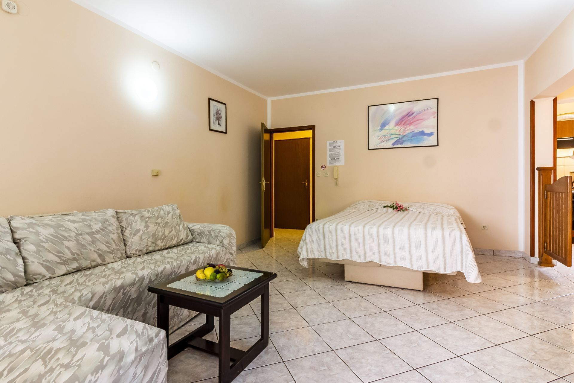 Apartments Mir