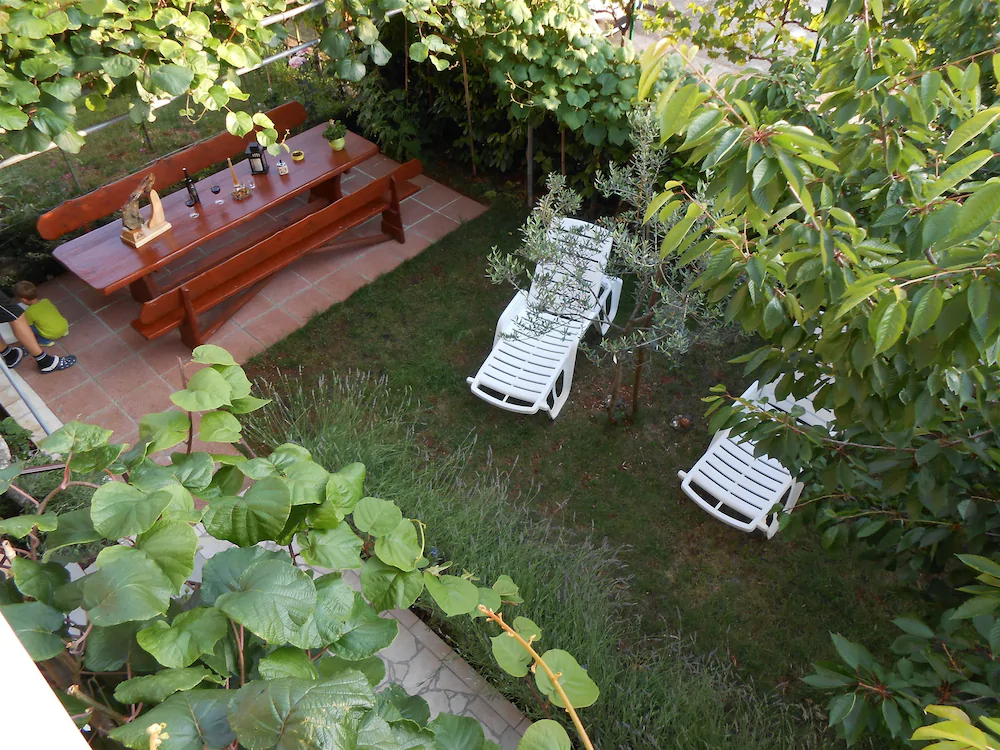 Apartments Snjezana