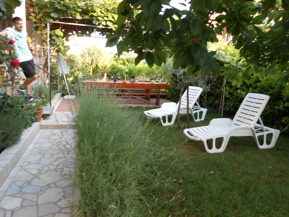Apartments Snjezana