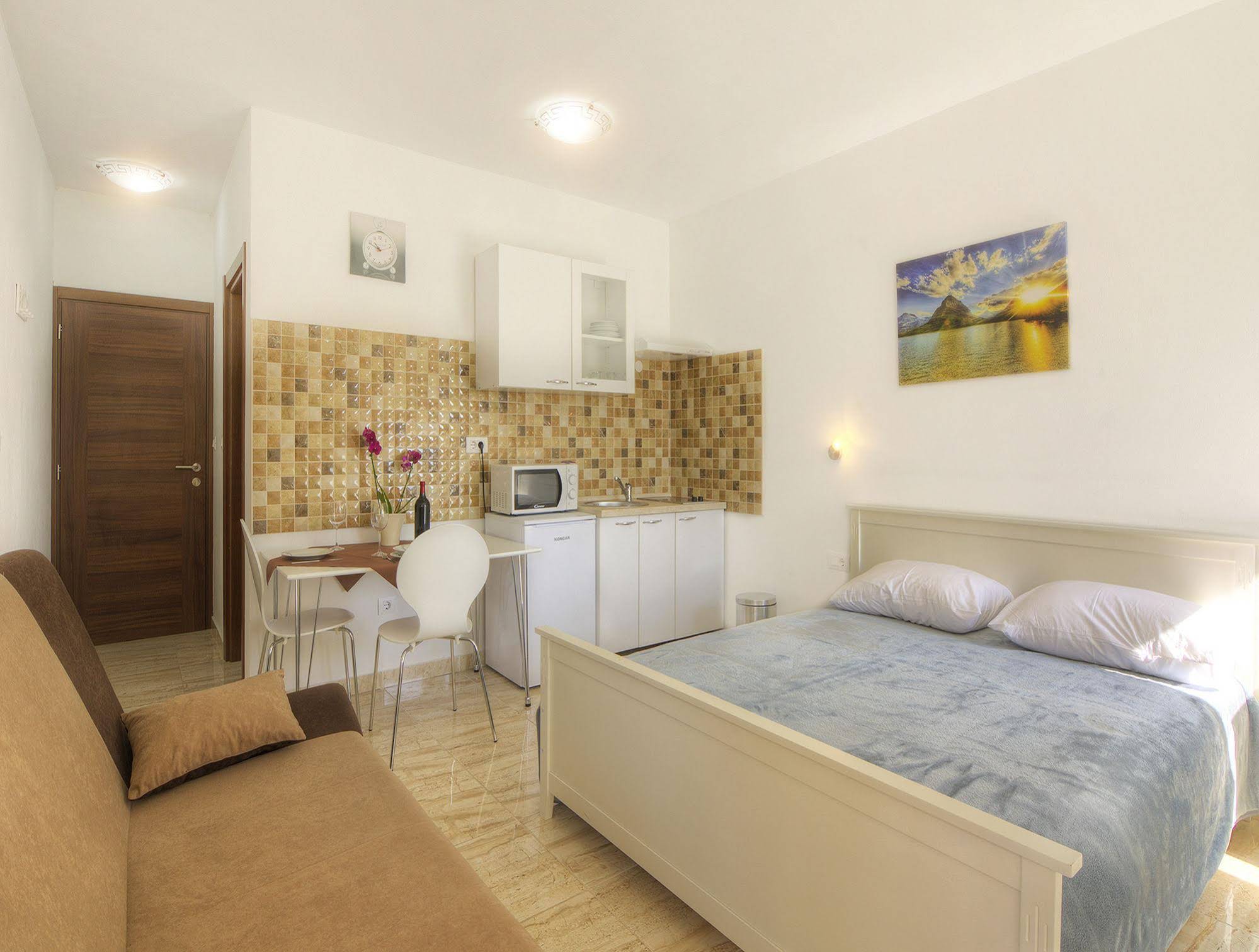 Apartments Villa Nina