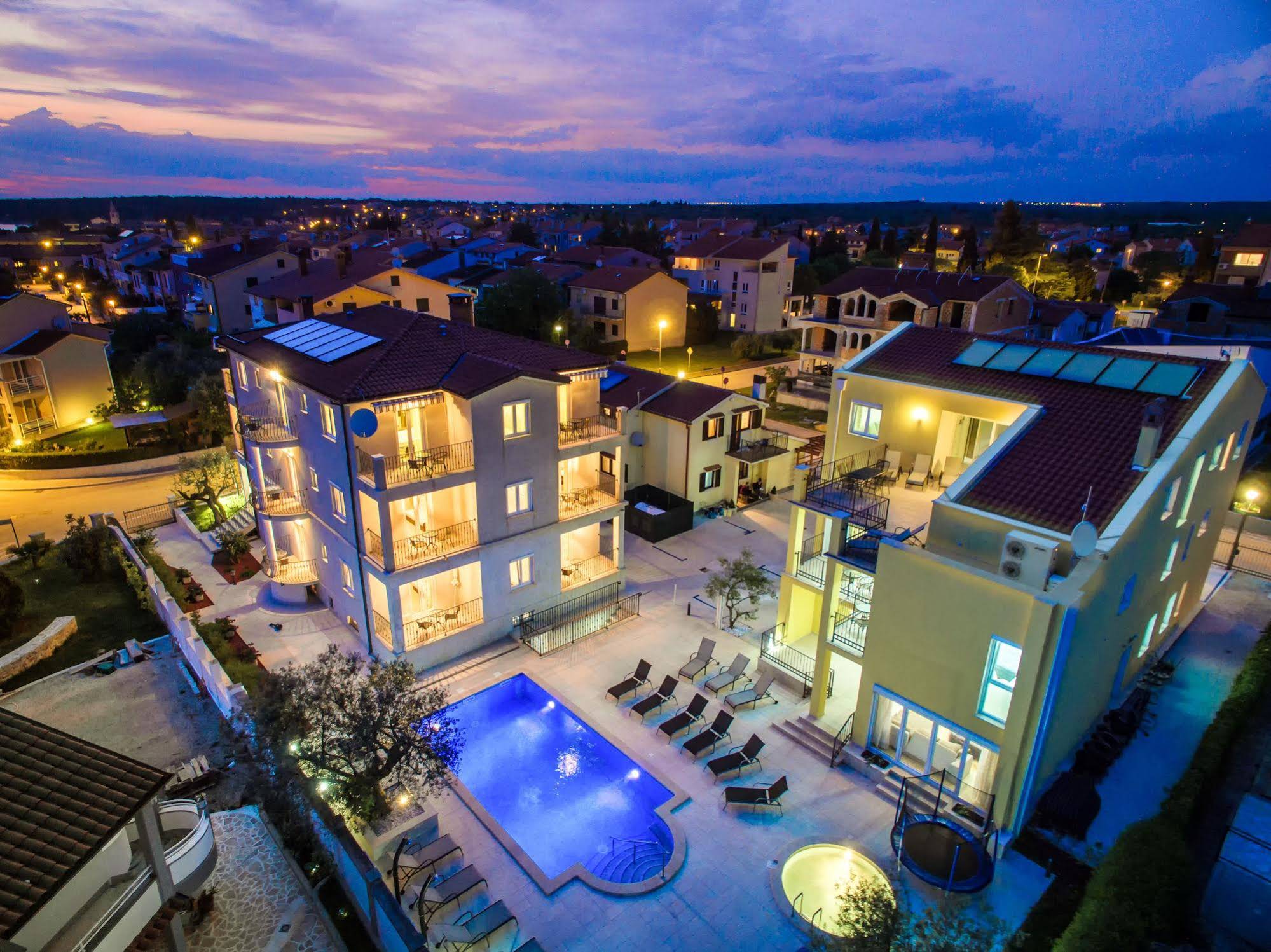 Apartments Villa Nina