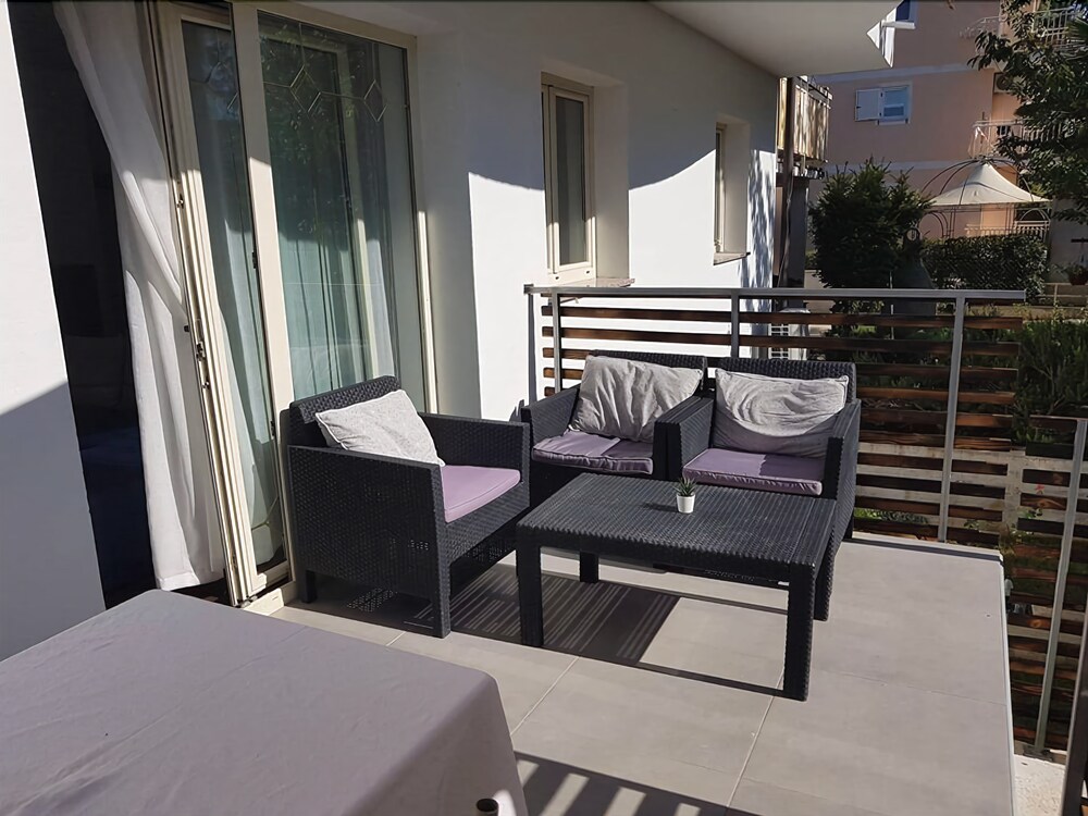 Anica Apartments