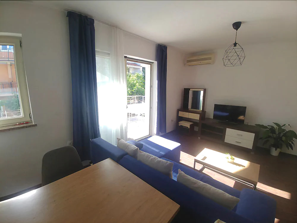 Anica Apartments