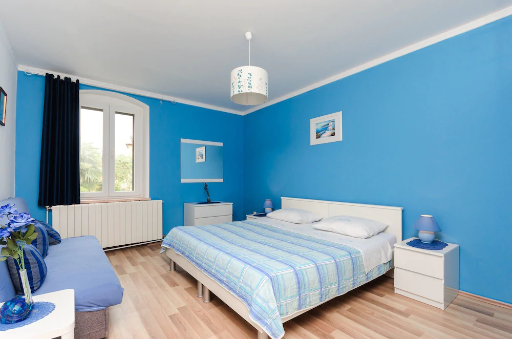 Apartments Ester