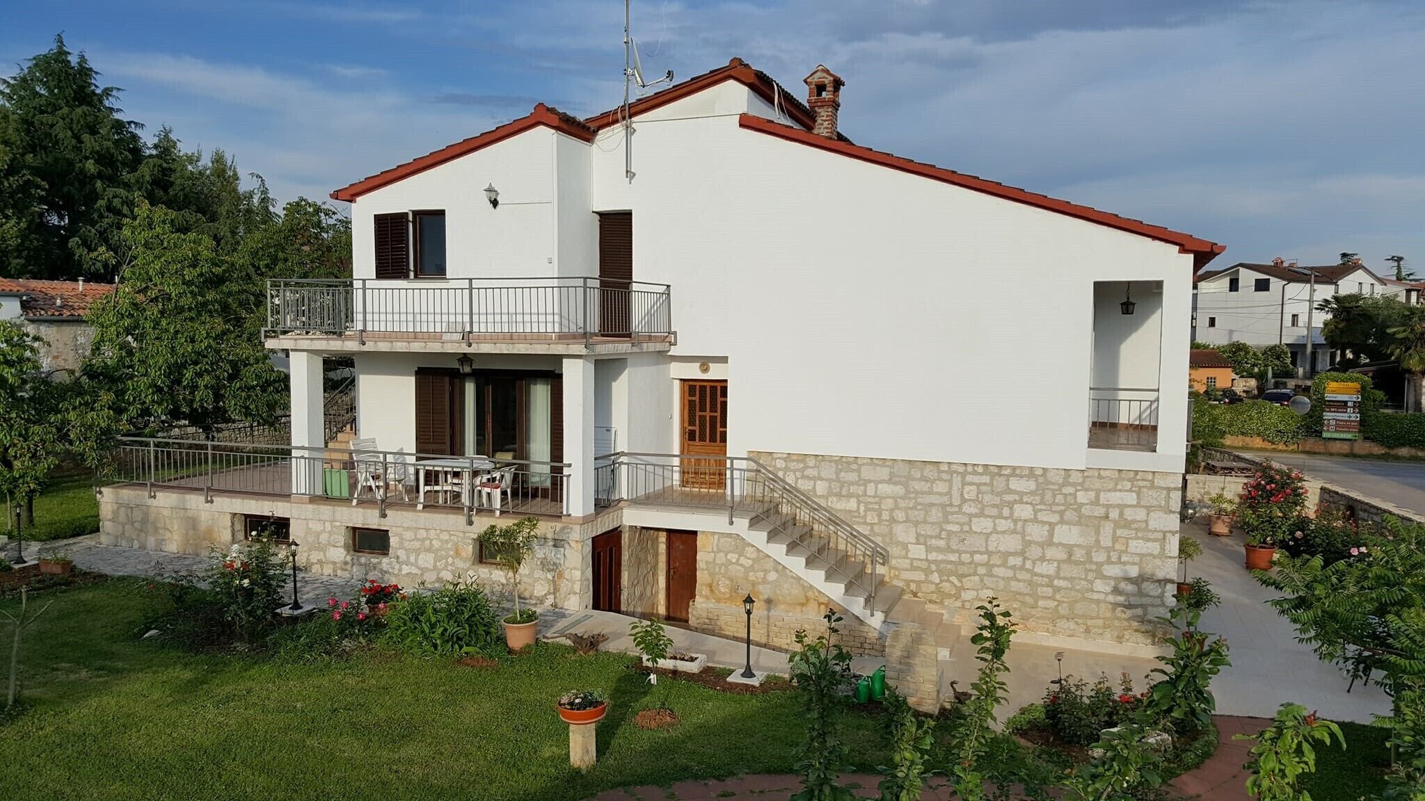 House Bozac