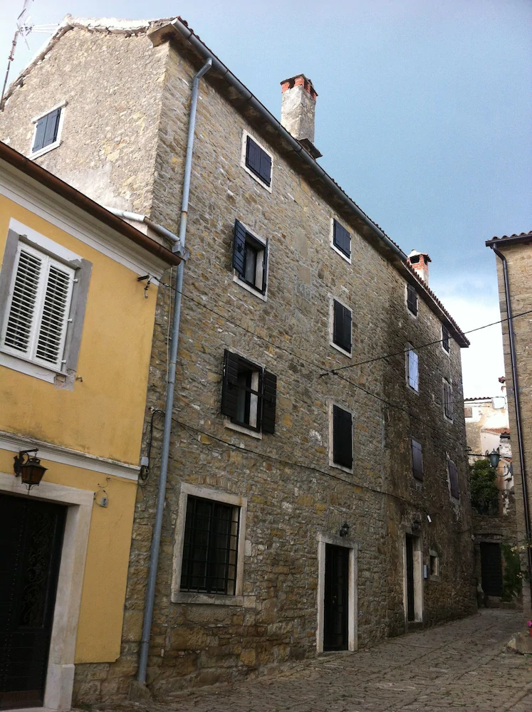 Stone House Heitzler