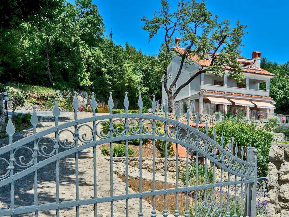 Villa Harmonia
