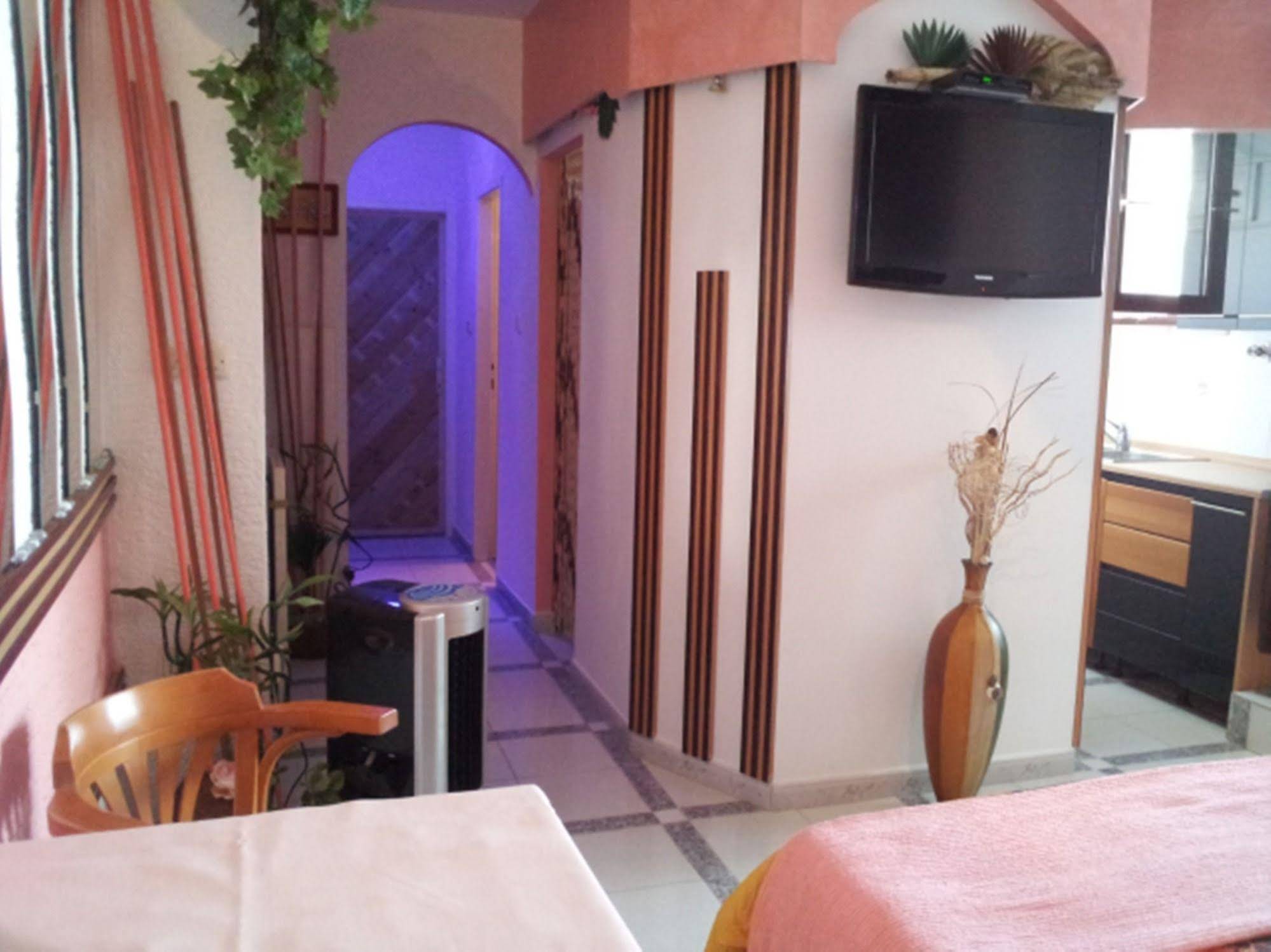 Villa Roses