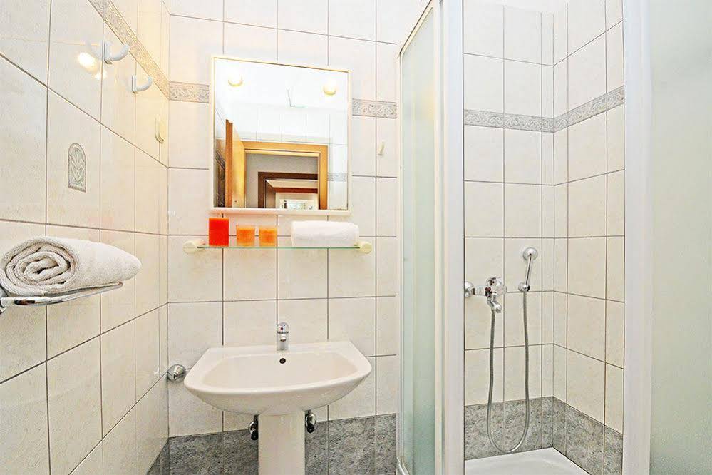 Apartments House Adrijana