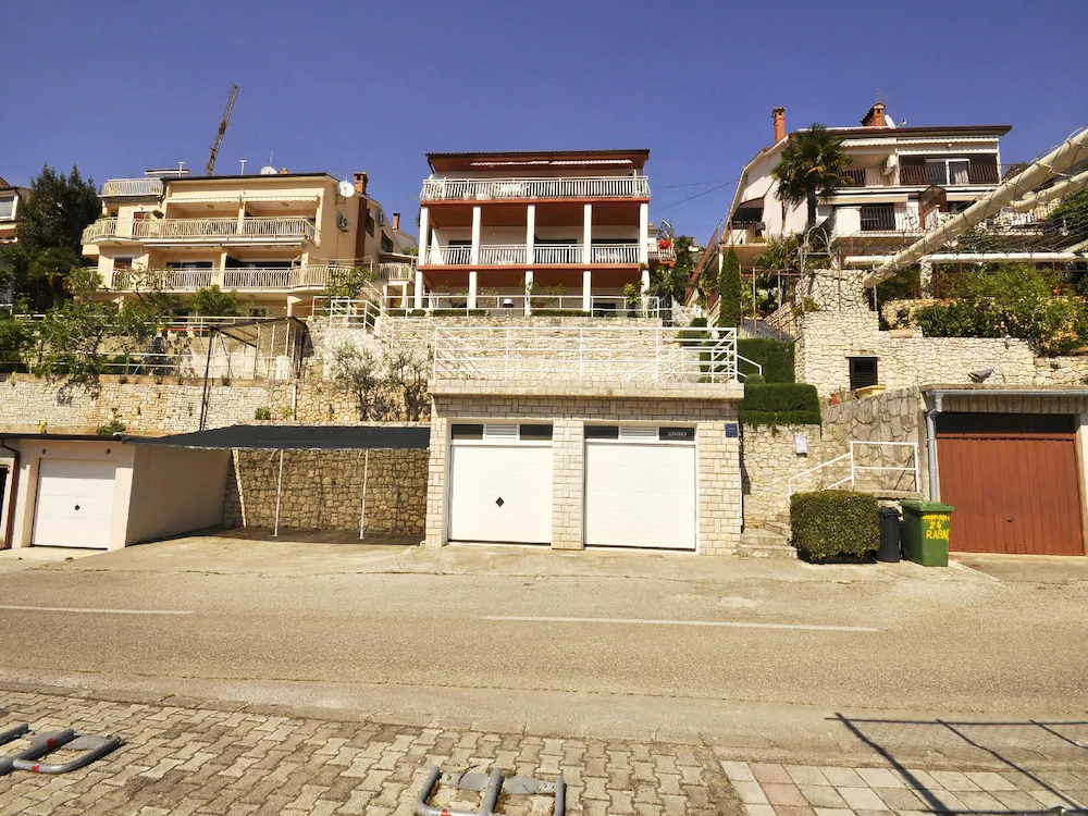 Apartments Paliska