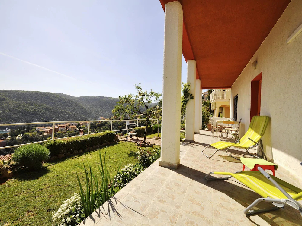Apartments Paliska
