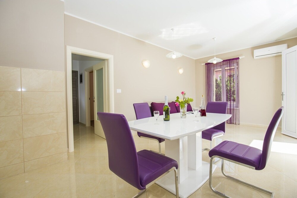 Apartments Zazah
