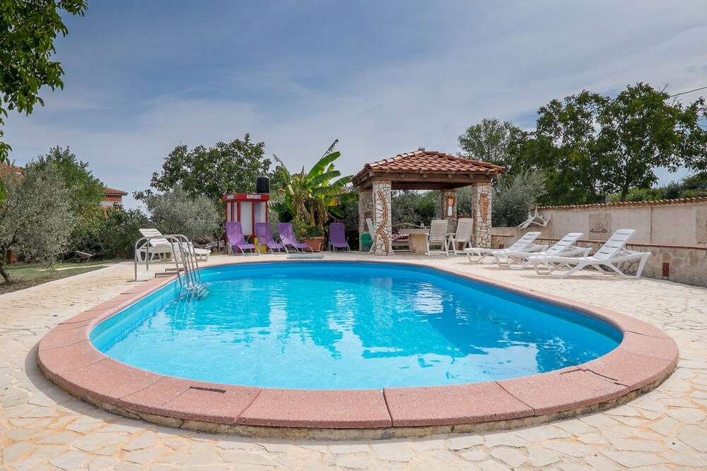 Villa Valtura