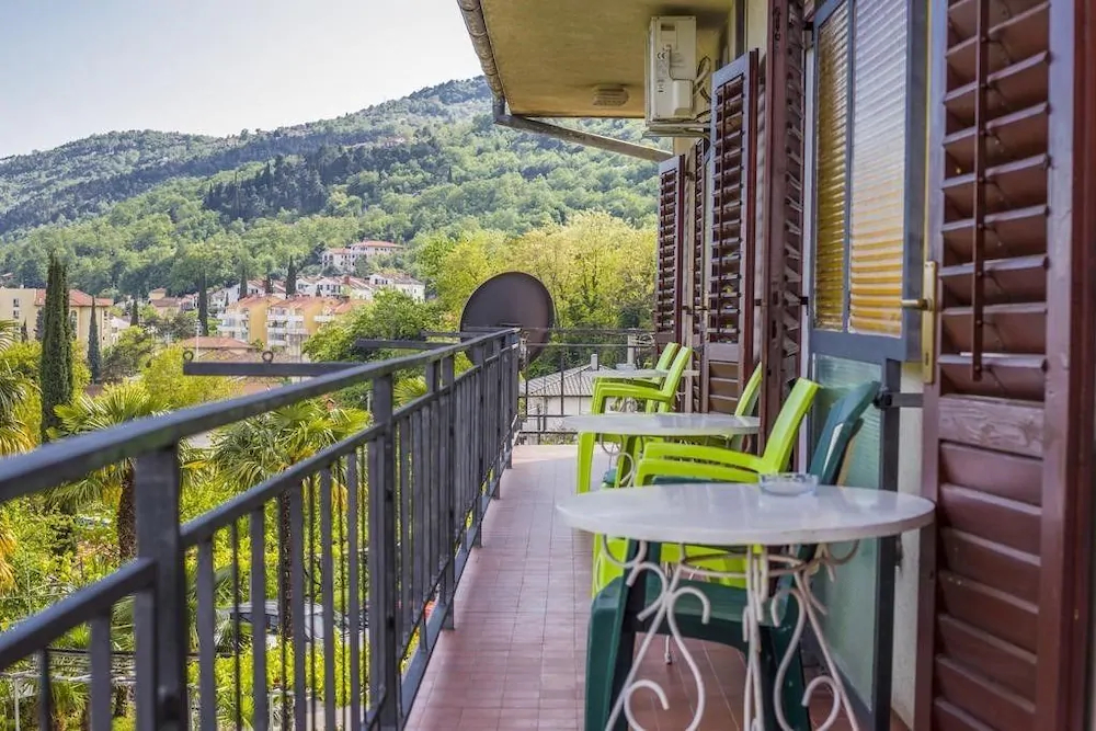 Apartments & Rooms Ribaric