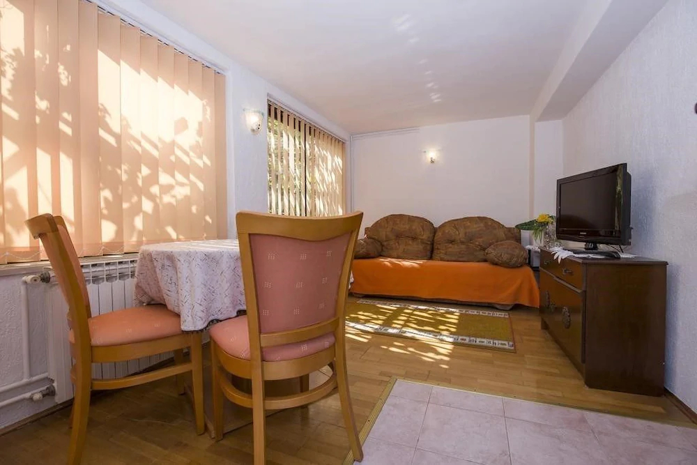 Apartments & Rooms Ribaric