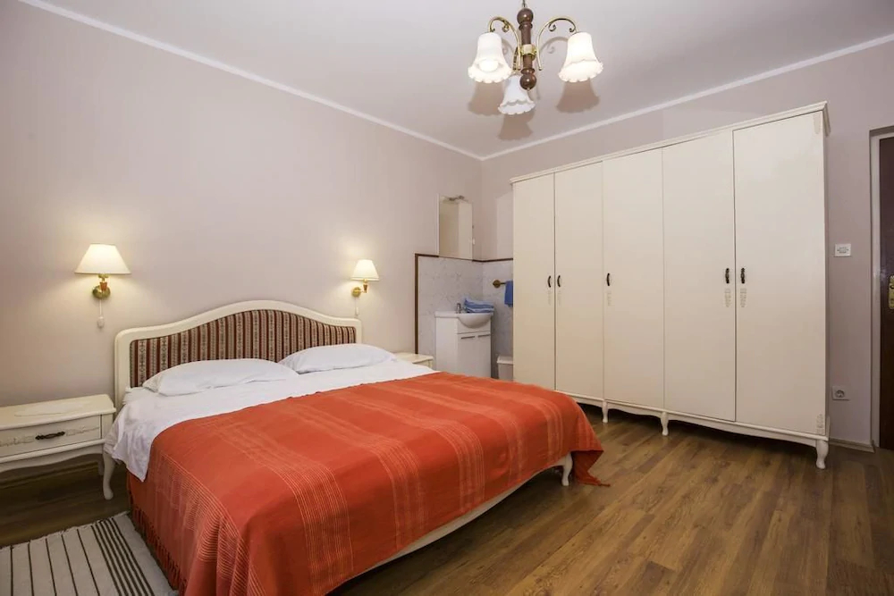 Apartments & Rooms Ribaric