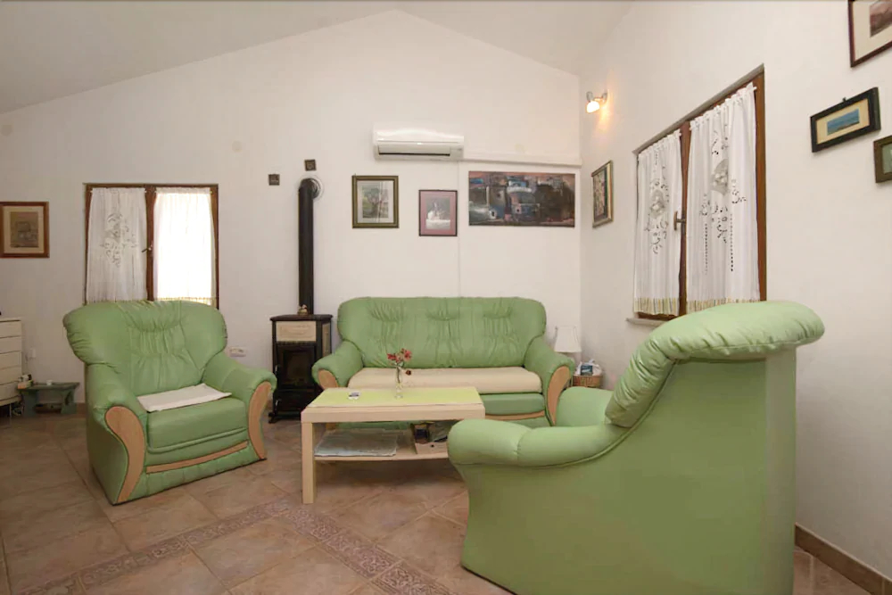 House Marlu