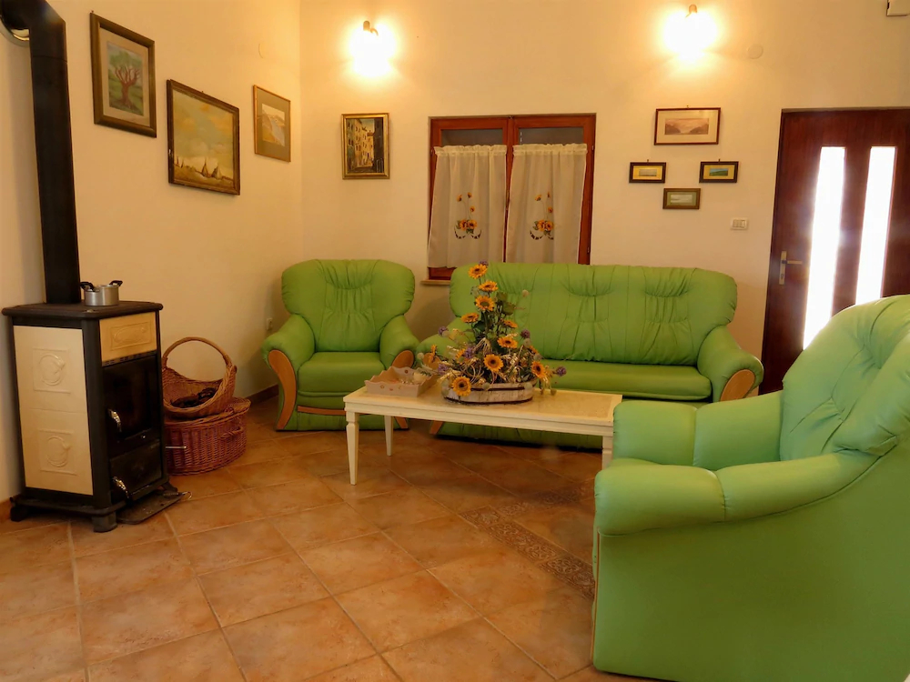 House Marlu