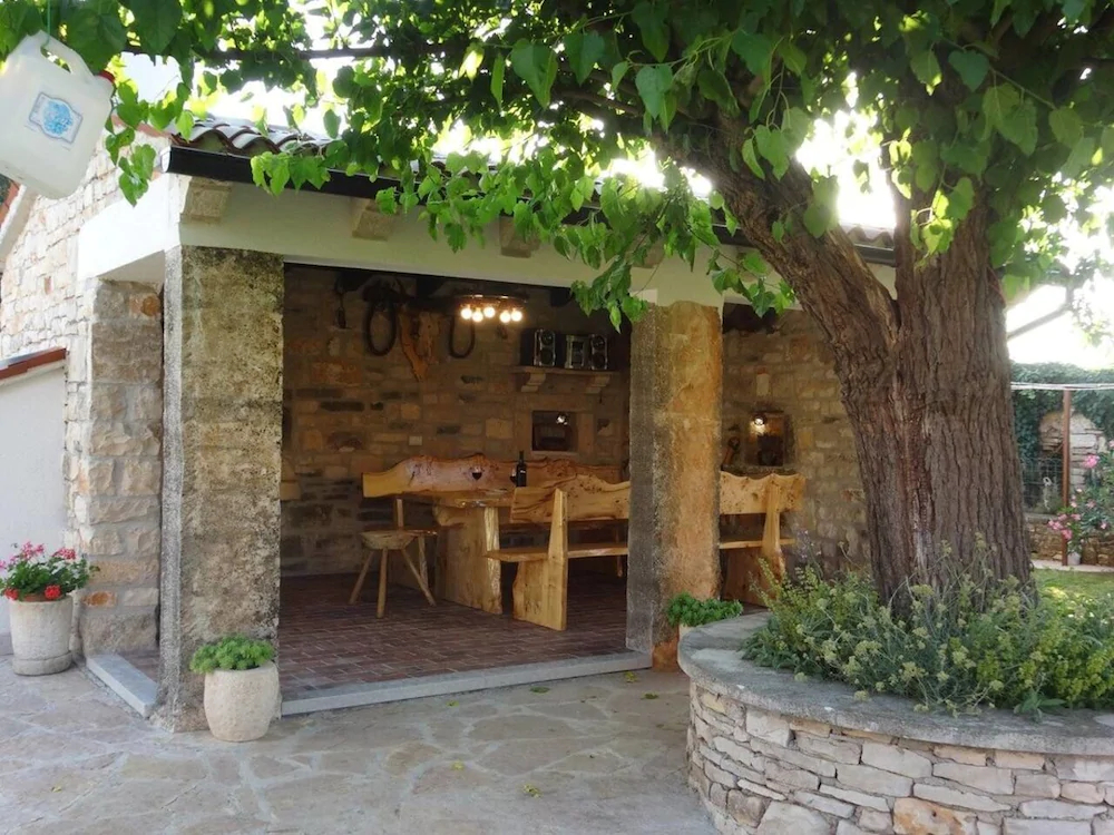House Murva