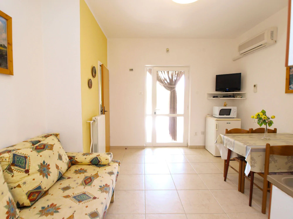 Apartment Neven 810