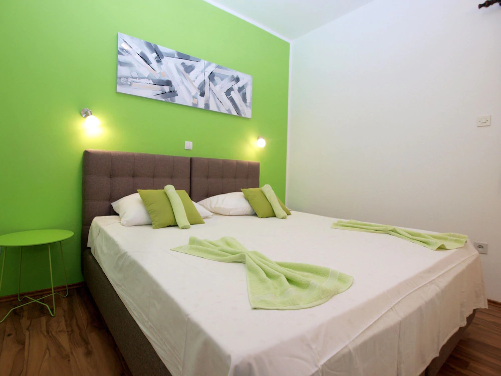 Apartment Neven 810