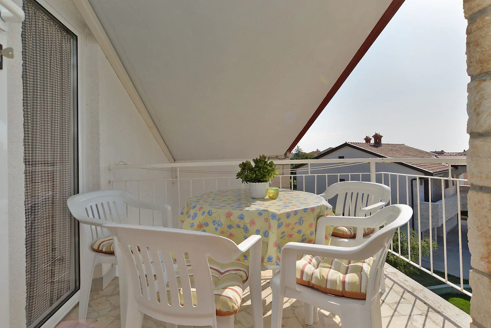 Apartment Neven 810