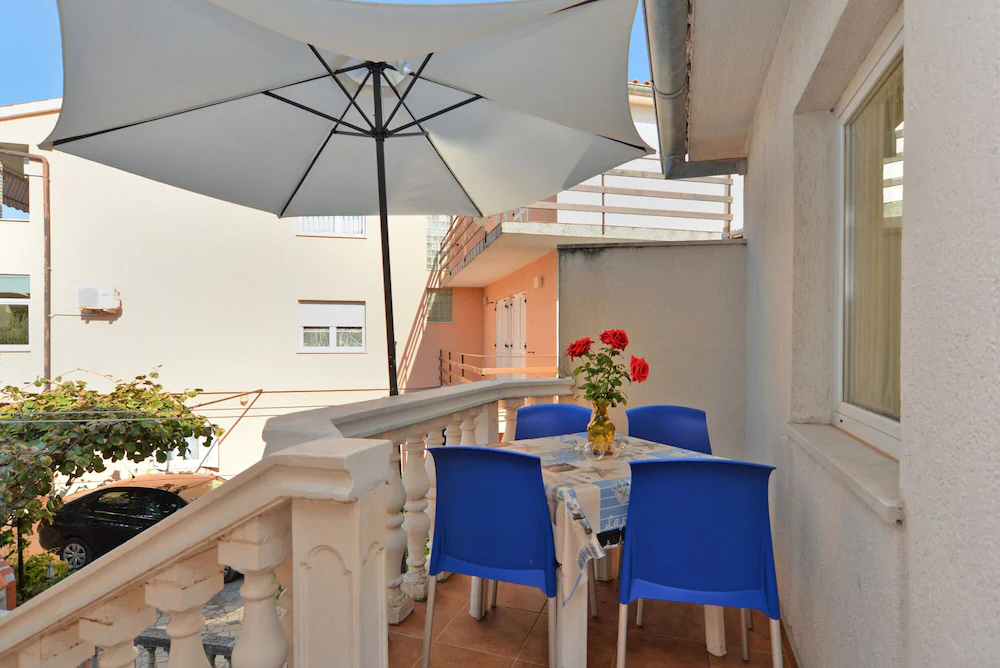 Apartment Neven 810