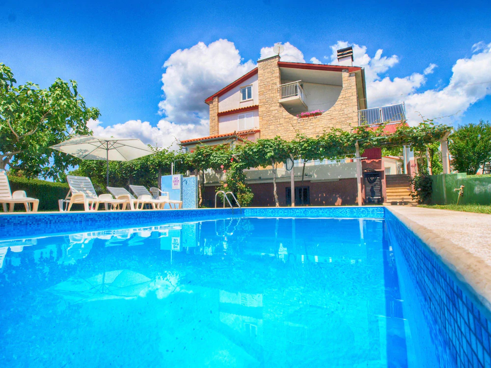 Apartment Neven 810