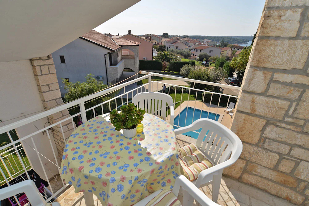 Apartment Neven 810