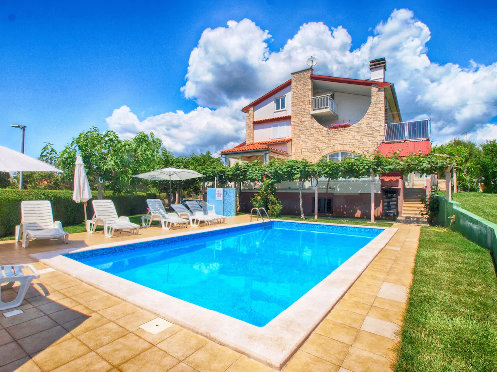 Apartment Neven 810