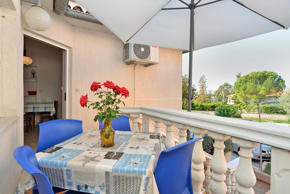 Apartment Neven 810
