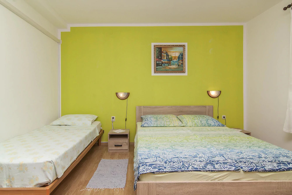 Apartments Mirjana