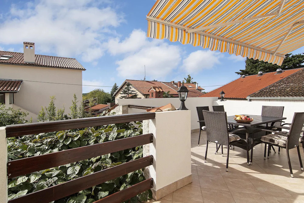 Apartments Mirjana