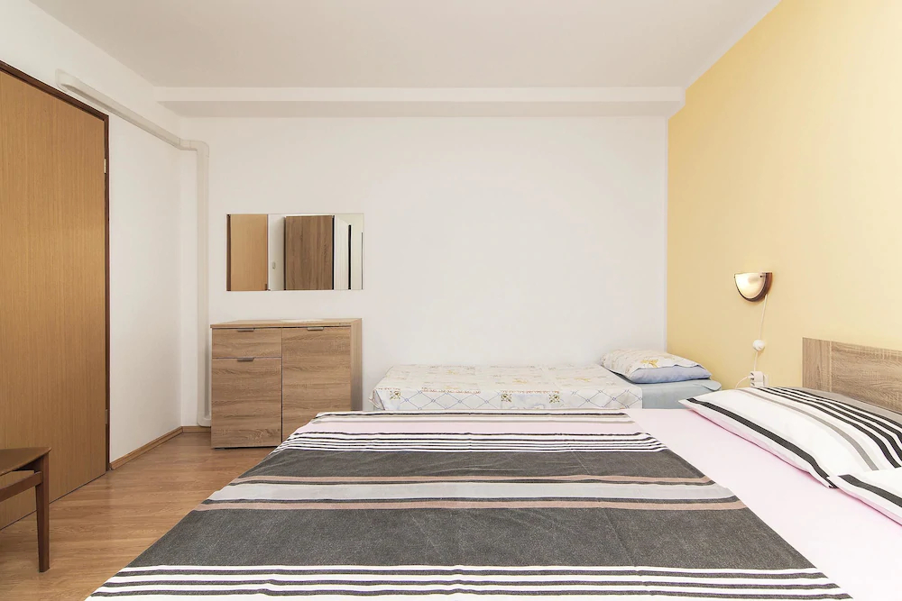 Apartments Mirjana