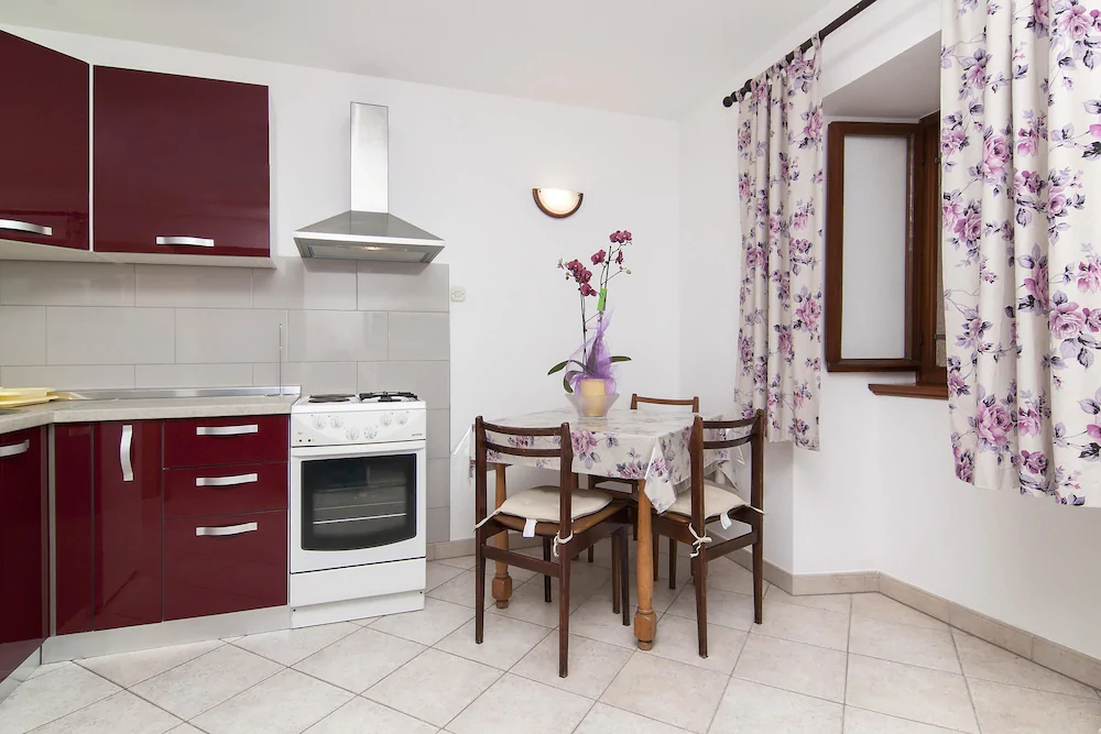 Apartments Mirjana