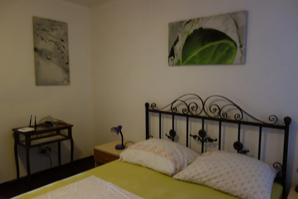 Apartment Zoran Posesi