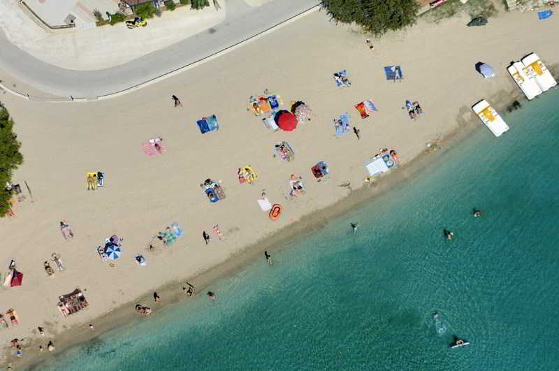 Arena Hotel Holiday