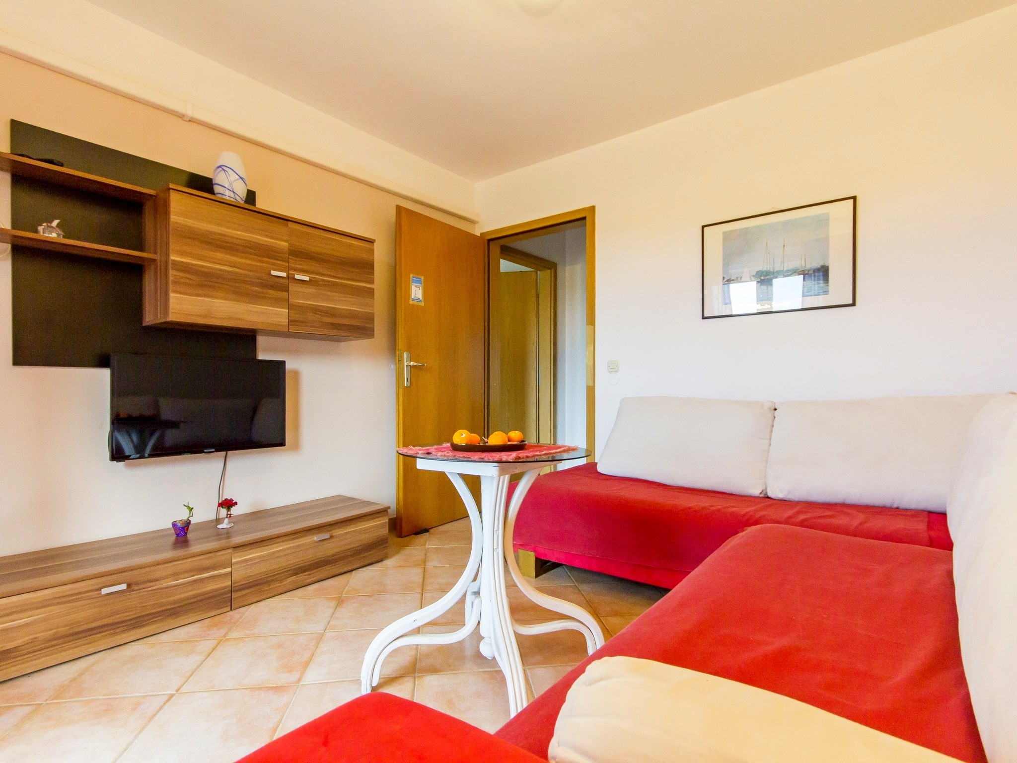 Catalina Apartments