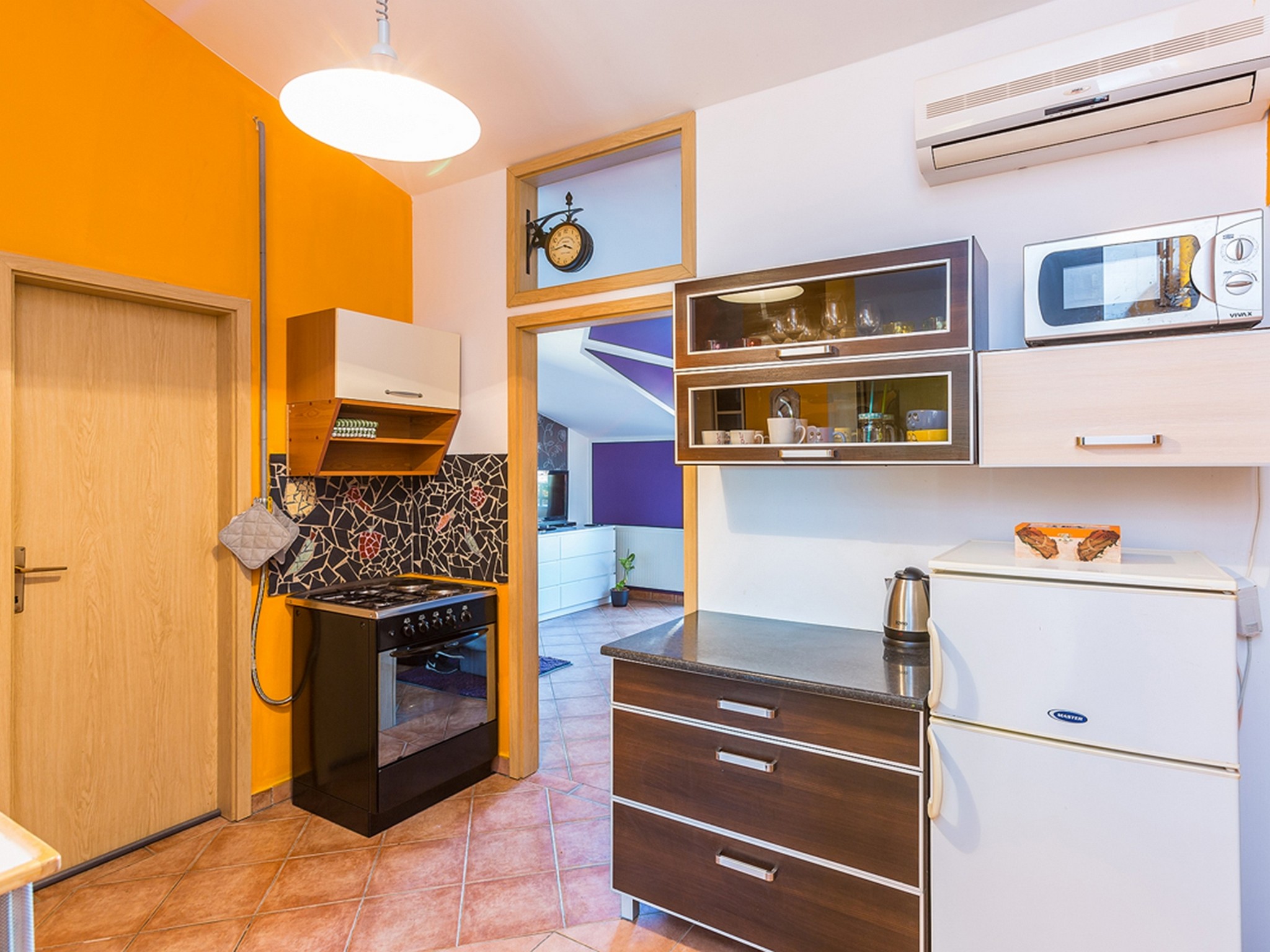 Catalina Apartments