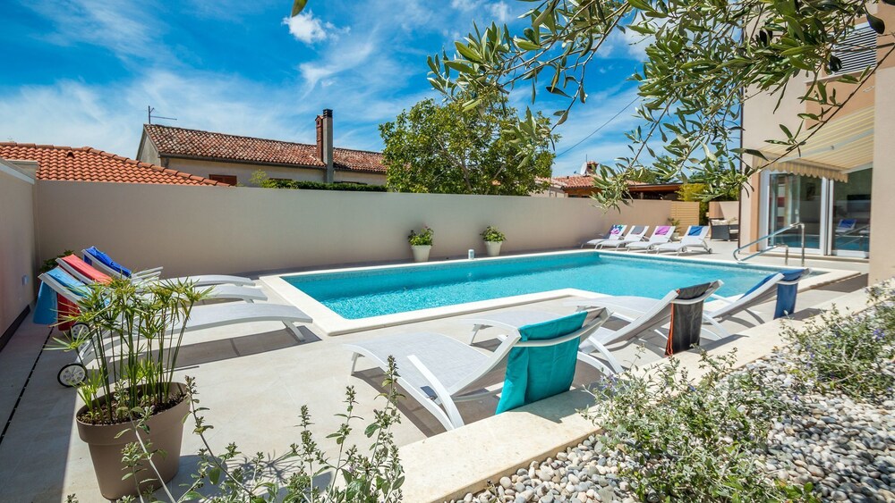 Villa Grannys House