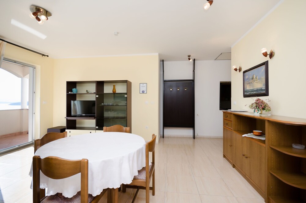 Apartments Erika