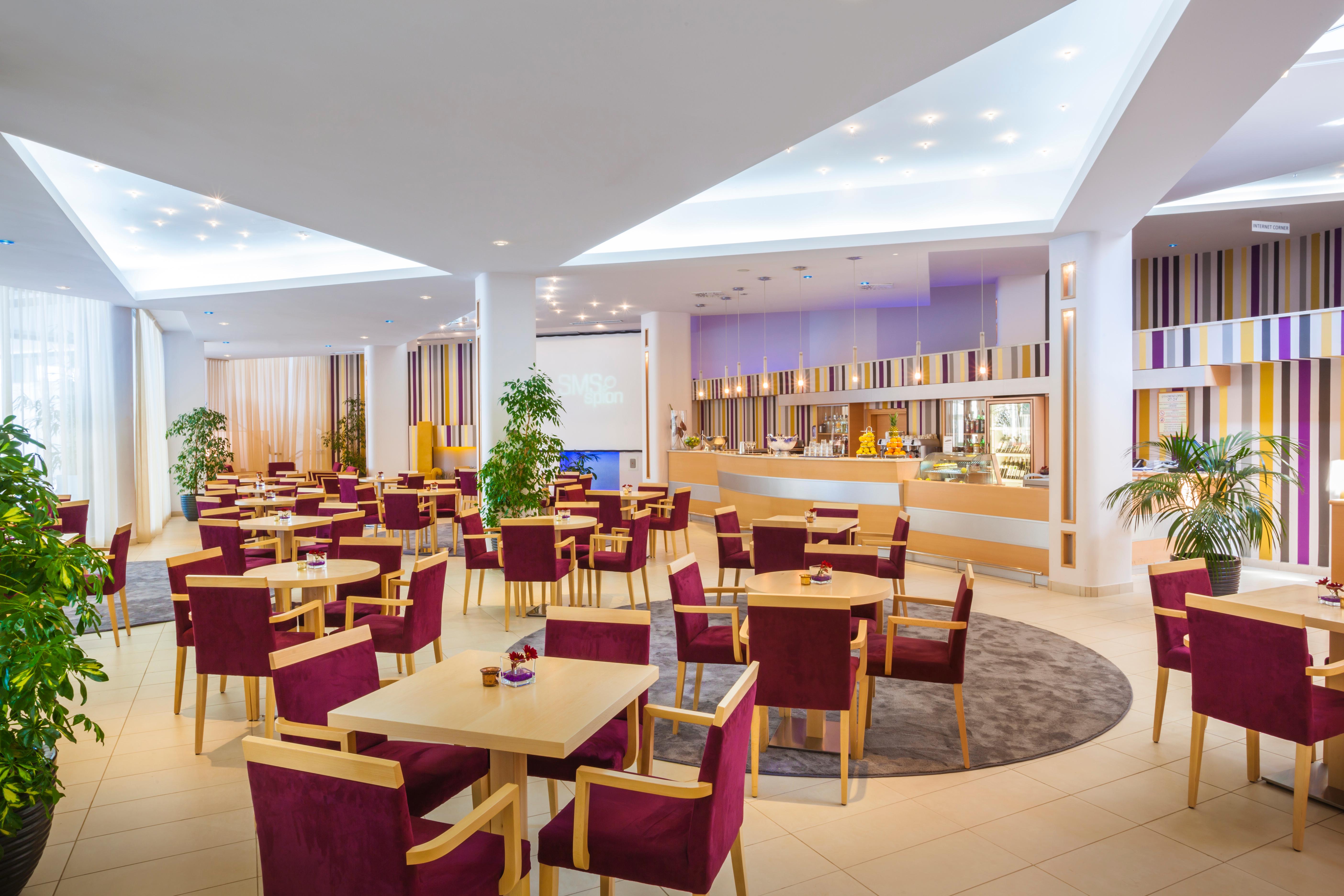 Aminess Vival Maestral Hotel