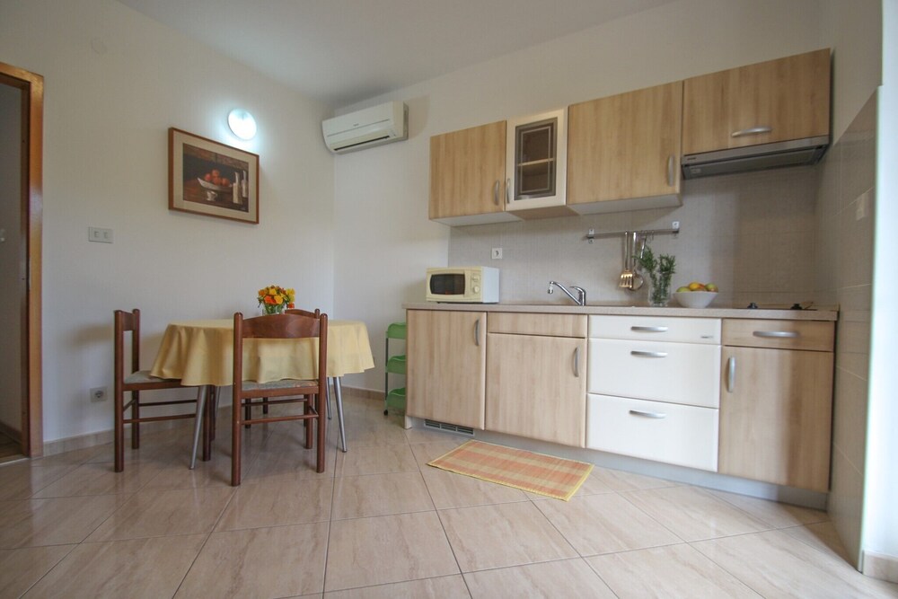 Apartment Maena