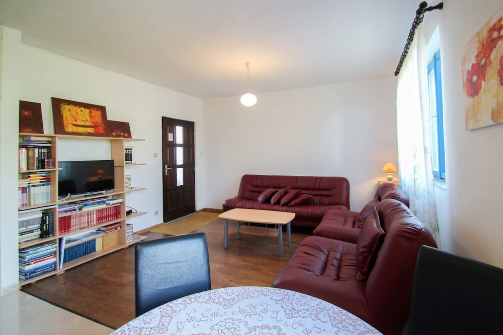 Apartment Mirjana