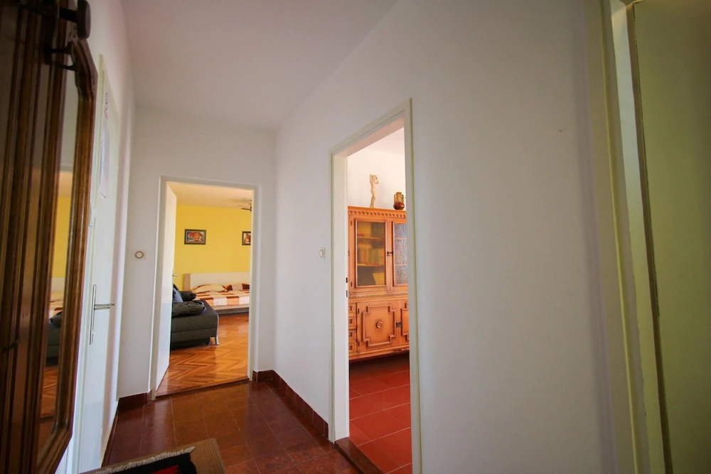 Apartment Mirjana