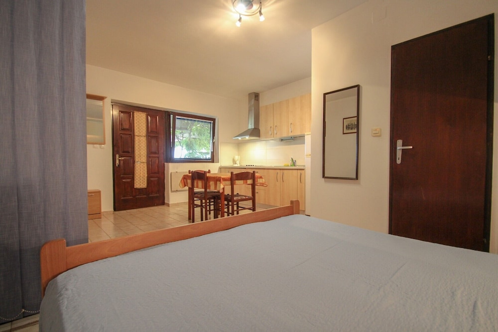 Apartment Mirjana