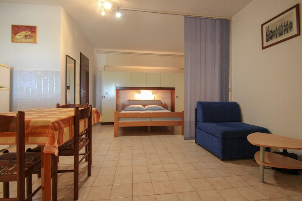 Apartment Mirjana