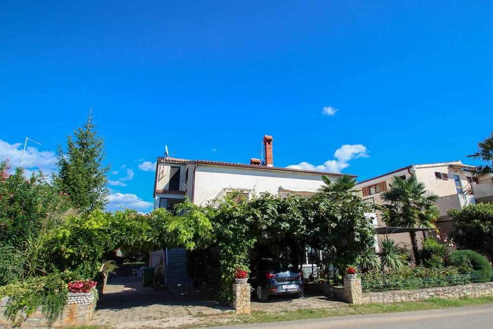 Apartment Mirjana